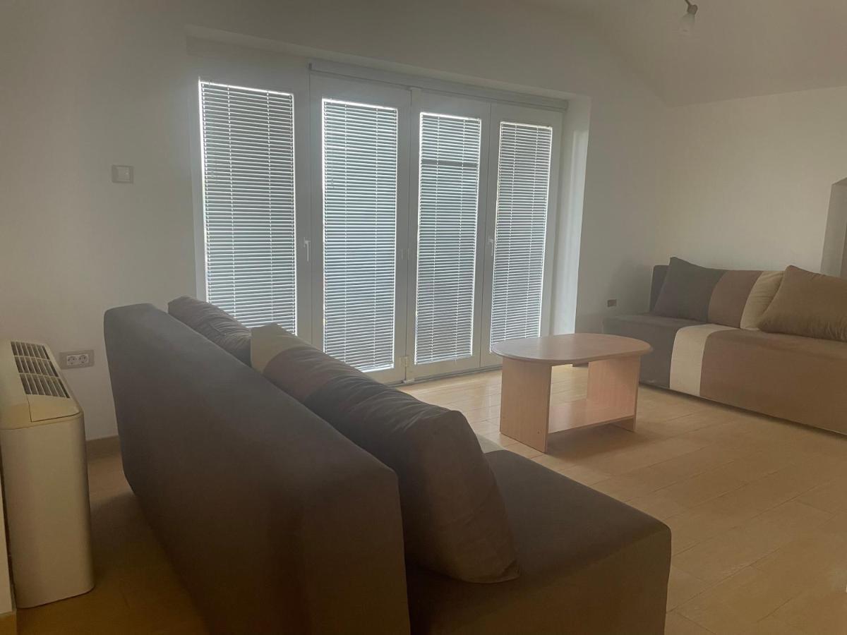 Vila Odmor Na Dunavu Beocin Ngoại thất bức ảnh